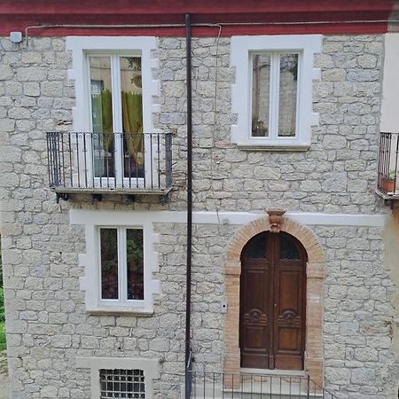Guesthouse Affittacamere Padre Pio Morcone Centro 외부 사진